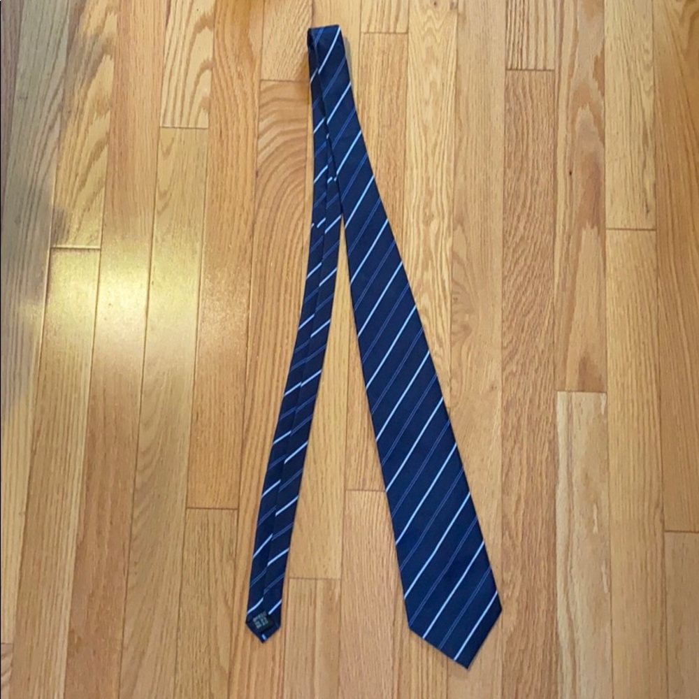 Men’s tie